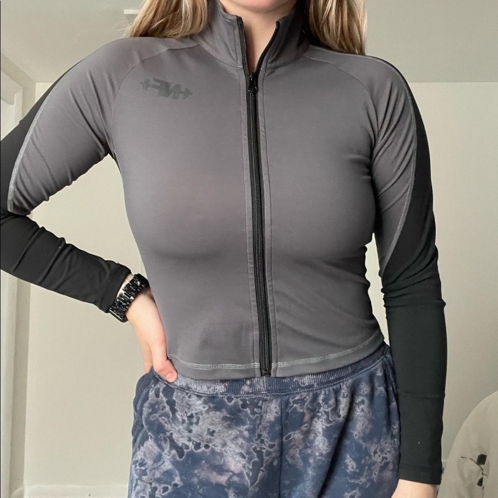 Nasty fit Grey and black zip up